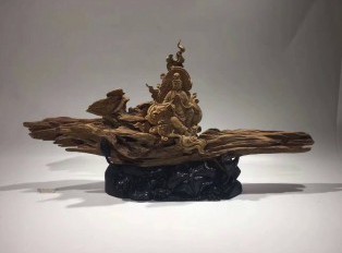 加里曼丹沉香摆件《净瓶观音》 结油性好香味浓郁细节雕刻到位栩栩如生
