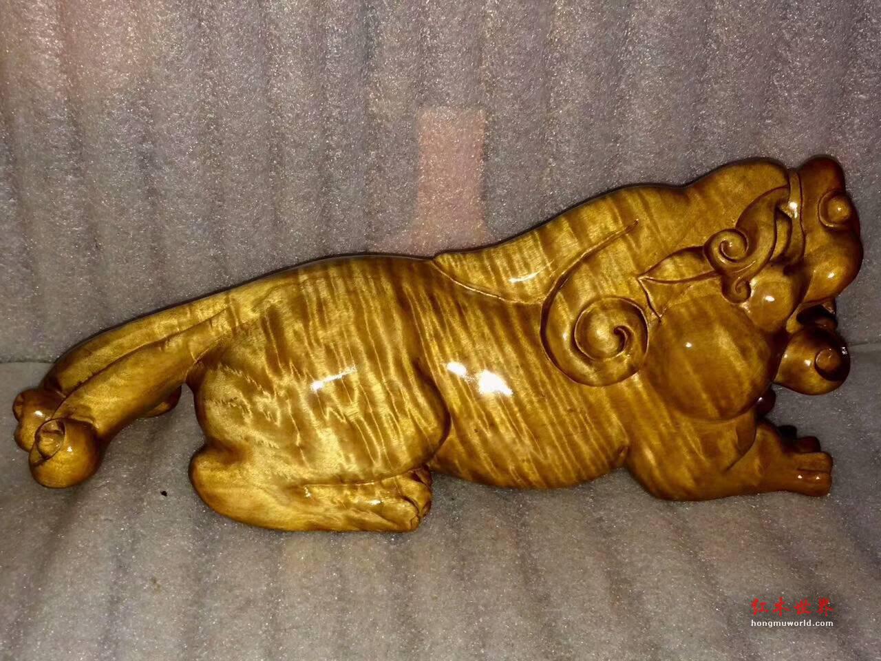 金丝楠木工艺品《貔貅》云彩水波纹黄金底色招财镇宅-3