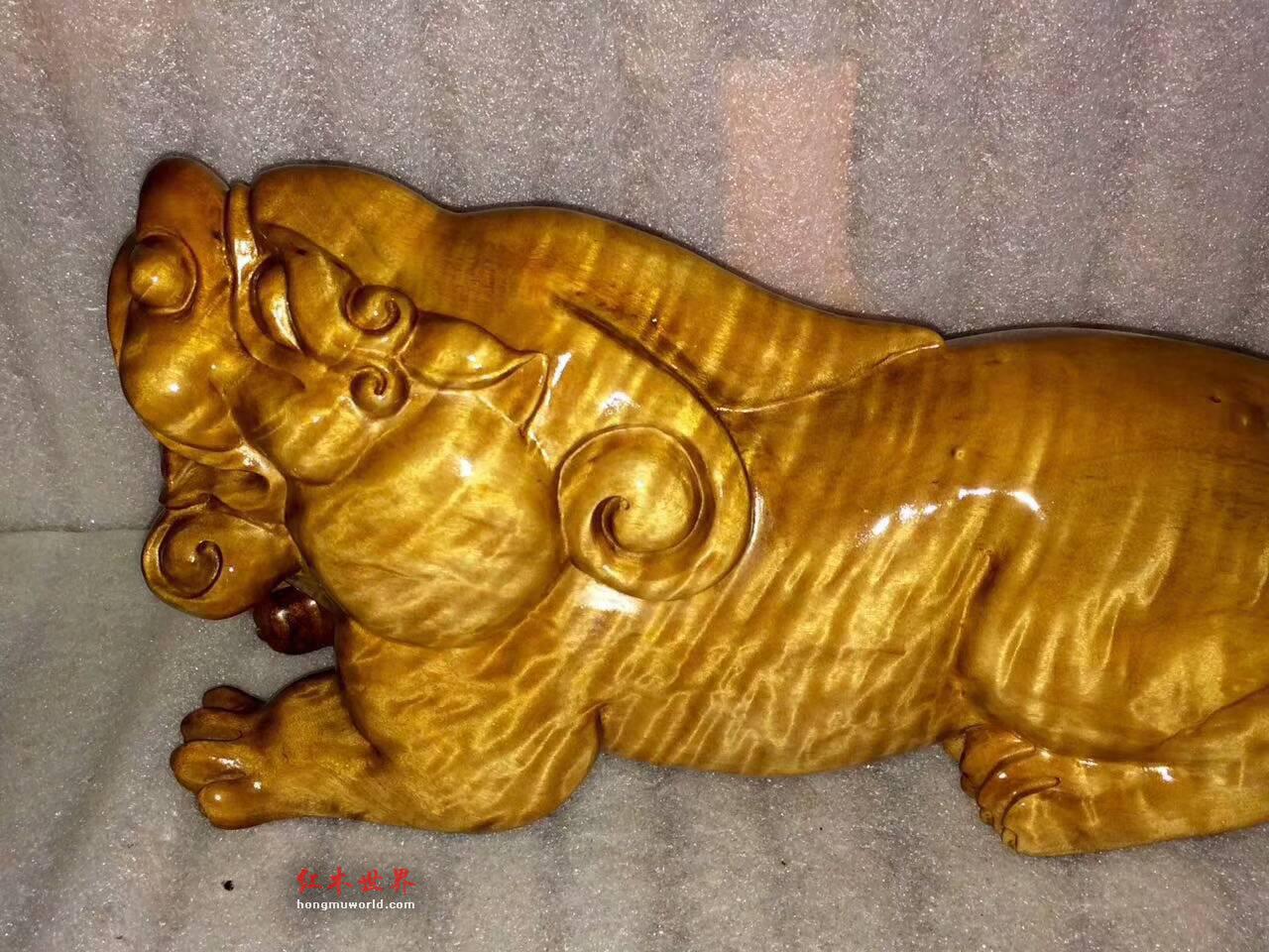 金丝楠木工艺品《貔貅》云彩水波纹黄金底色招财镇宅-6