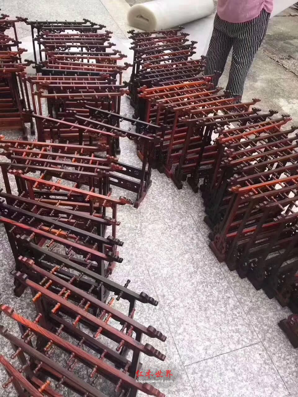 大红酸枝毛笔架 大气复古上档次送礼佳品-1