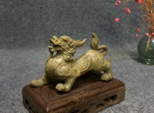 印尼野生天然沉香雕件《招财貔貅》细致精美送礼佳品