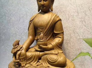 难得精美根雕《药师佛》 海南沉香木材质供奉送礼均为首选
