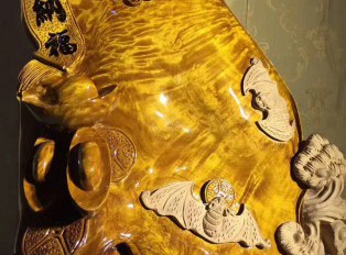 小叶桢楠工艺品带白皮雕刻《招财纳福》 栩栩如生寓意美好