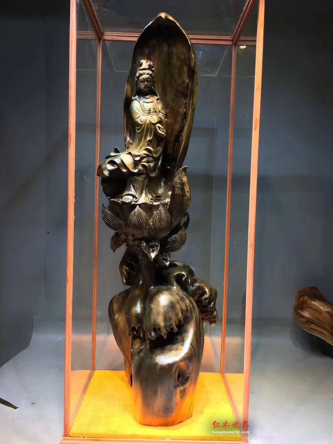金丝楠乌木根雕作品《观音》肃穆庄严大气-1