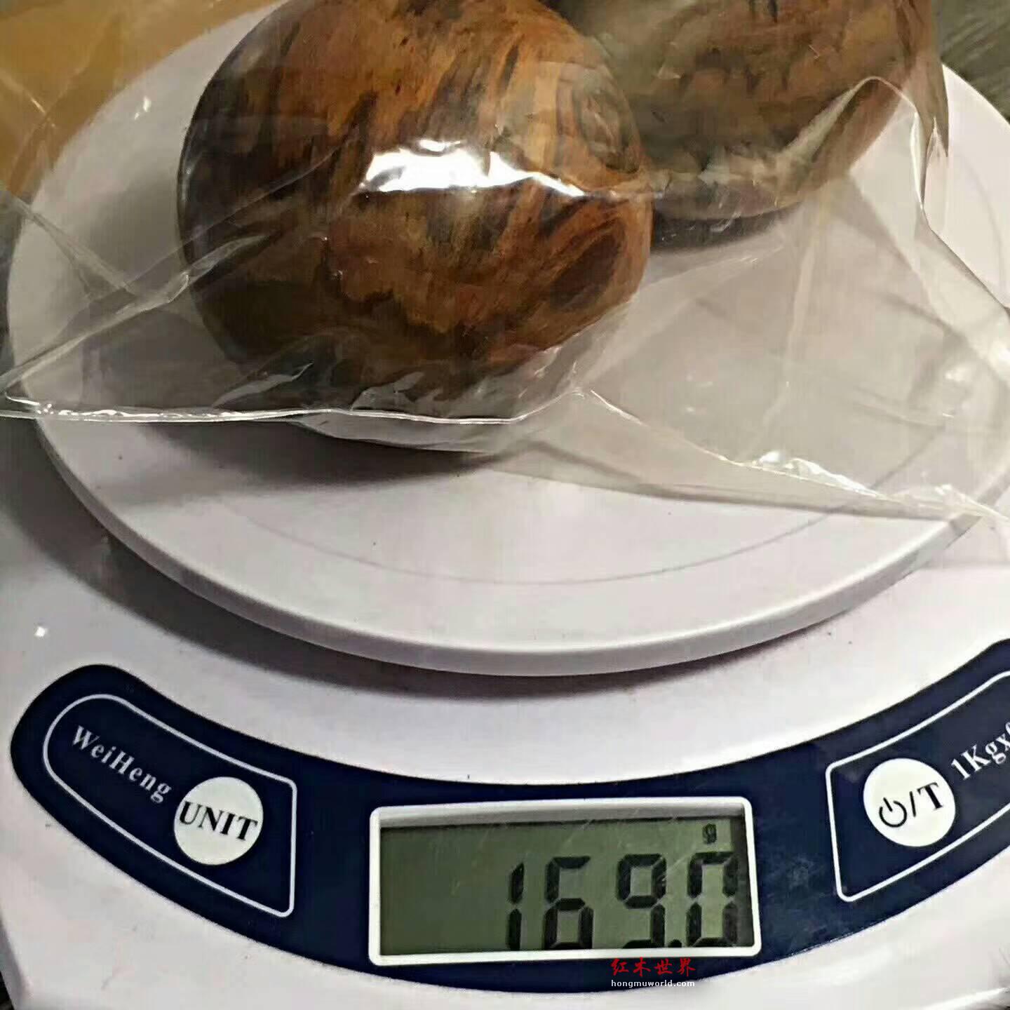 海南黄花梨保健球 带鬼眼闪电纹办公室休闲神奇 保健养生礼品-4