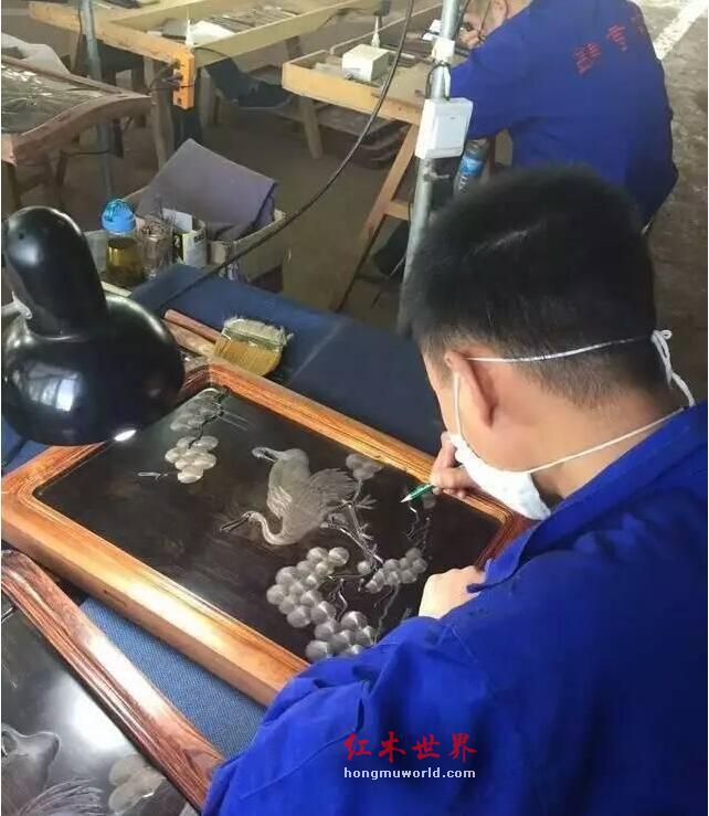 2017年红木工厂现状：市场饱和，木材难得，工人转行-1
