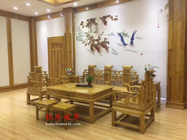 金丝楠木中式经典家居：不显奢华 不缺温馨-1