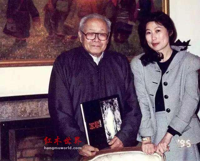 伍嘉恩女士:黄花梨收藏界的“皇后”，王世襄先生曾惠赐她四言文-8
