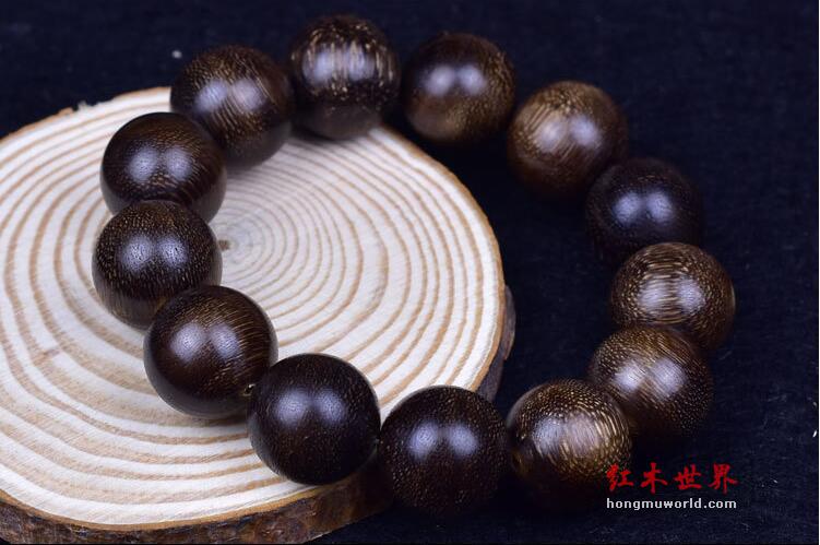 越南芽庄纯天然老料沉香佛珠手串-3