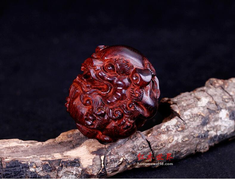 印度小叶紫檀保健球 雕刻貔貅手把件 招财转运文玩品-3