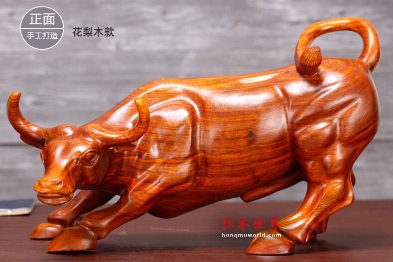 花梨木华尔街旺市牛木雕摆件家居客厅装饰品-2