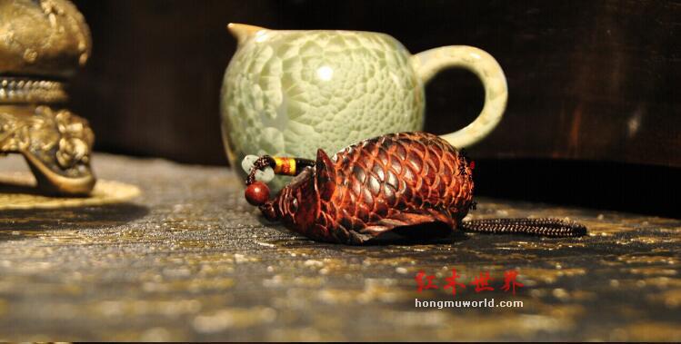 精品红酸枝年年有余手把件 红木文玩商务收藏礼品-1