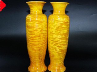金丝楠木花瓶约长30CM宽8.3CM 精美水波金丝楠