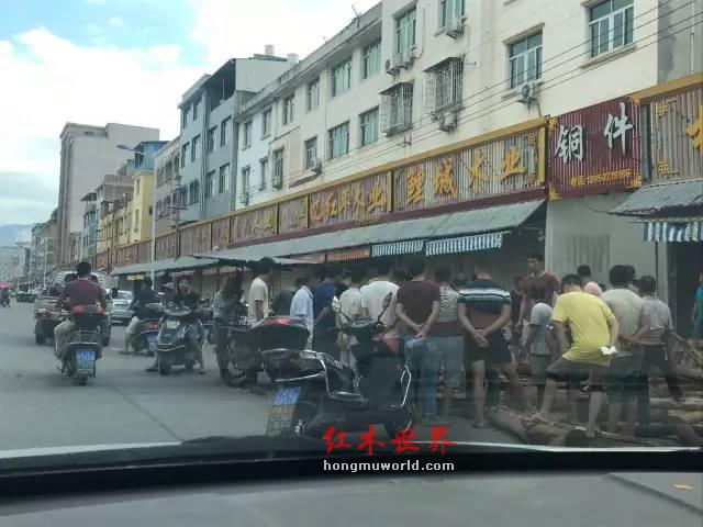 大红酸枝已无大料，大红酸枝家具必将进入“定制化”时代-4