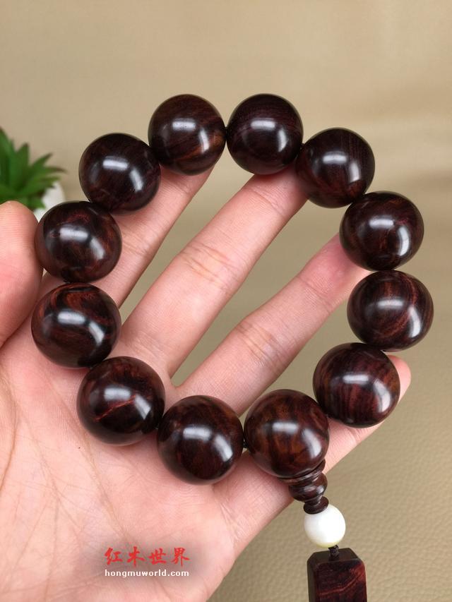 如何鉴别海南黄花梨？掌握这十要素你也可以成为大师-1