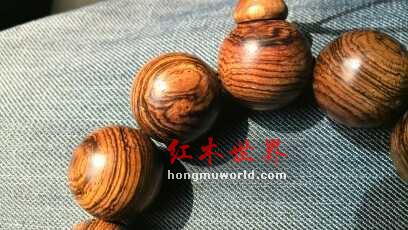 佩戴红木手串有讲究 寓意和功效不可忽视-2