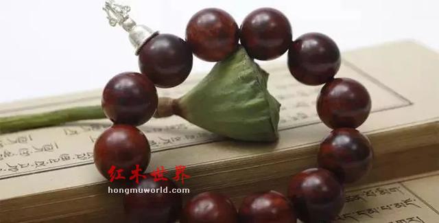 木质手串寒冷冬季易开裂，要注意什么呢？-1