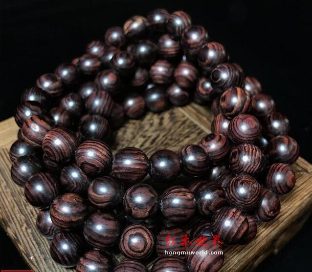 黄花梨手串如何保养，你都做对了吗？-1