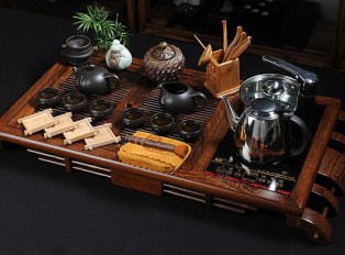 鸡翅木茶盘如何保养？