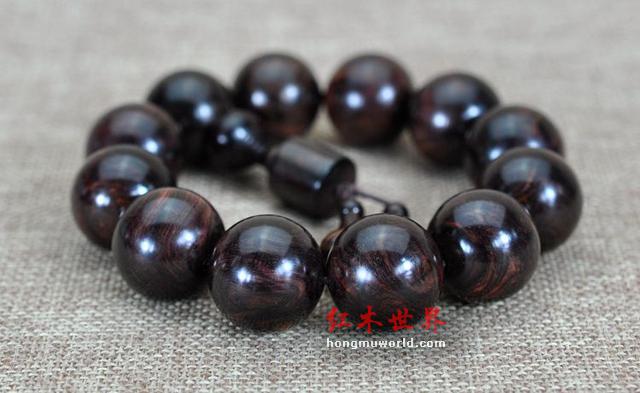 盘海南黄花梨七分靠勤，另外三分靠什么呢？-2