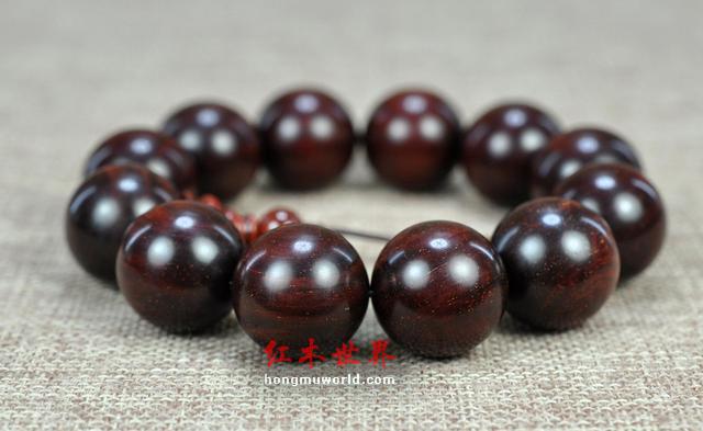 小叶紫檀手串怎么 盘呢？-1