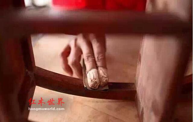 红木家具怎么看打磨工艺-2