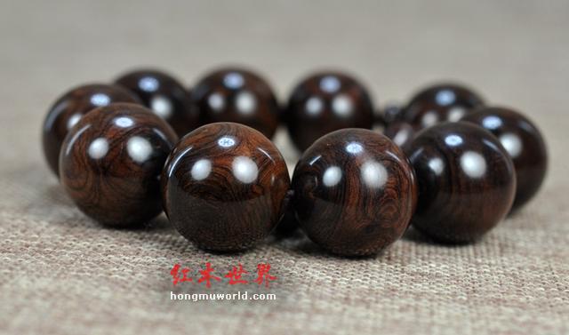 黄花梨可不得随意盘玩！抓住技巧才能盘出好珠子！-3