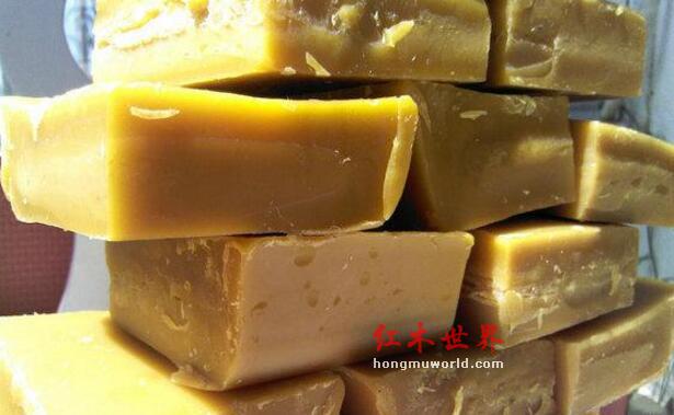 红木家具保养中核桃油和蜂蜡的使用方法-6