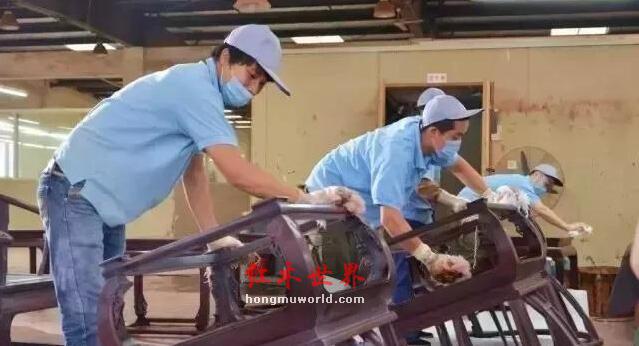 “生漆”工艺：打造红木家具华丽的外衣-6