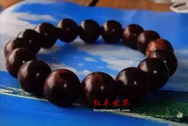 盘玩海黄手串时，六大雷区-1