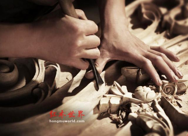 这位“别人家”的父亲，亲手为女儿做了一套红木家具做嫁妆-8