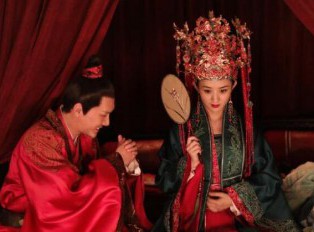 为什么红木家具更适合做嫁妆？