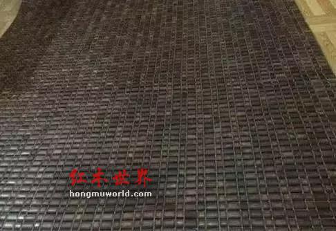 红木造跑车，黄花梨当凉席……太奢侈了！-1