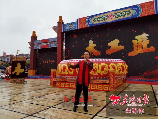 2019中国·花园红木家具展销会拉开帷幕-13
