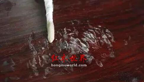 如何修复红木家具上的各种“伤痕”？-2